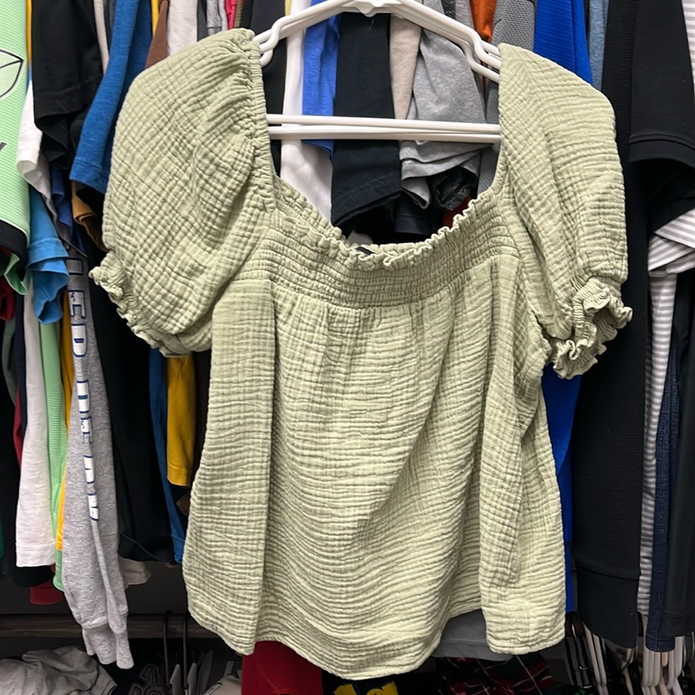 J Crew Green Cropped Cotton Gauze Blouse L